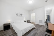 Unit 10 - Silver Comet Motel