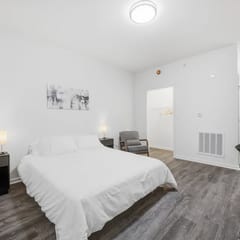 Unit 10 - Silver Comet Motel