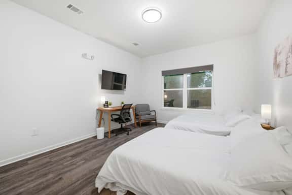 Unit 3 - Silver Comet Motel - Image 1