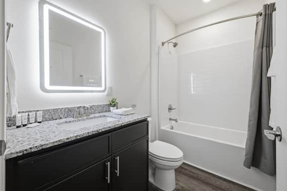 Unit 4 - Silver Comet Motel - Image 3